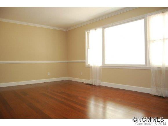 1521 Campbell Dr - Photo 5
