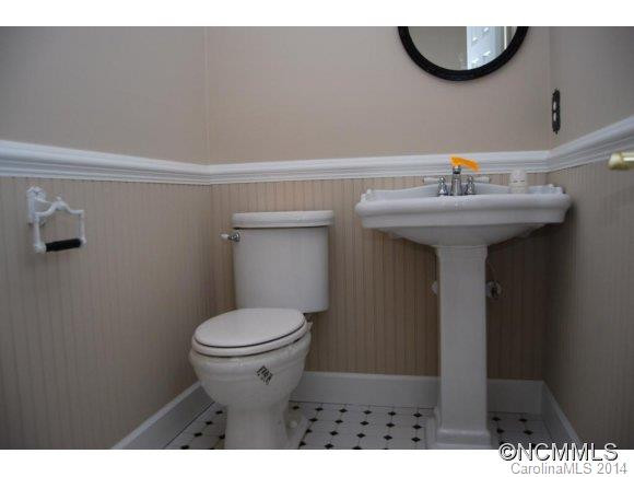 1521 Campbell Dr - Photo 6
