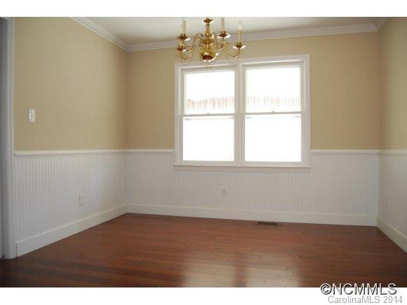 1521 Campbell Dr - Photo 7