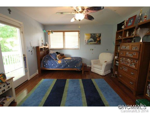 33 E Avon Parkway - Photo 11
