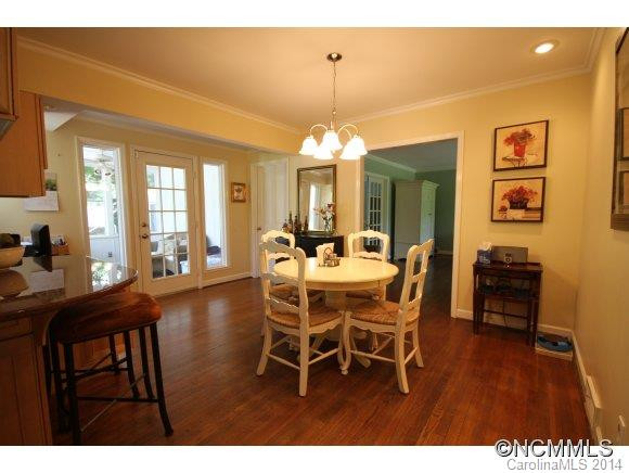 33 E Avon Parkway - Photo 5