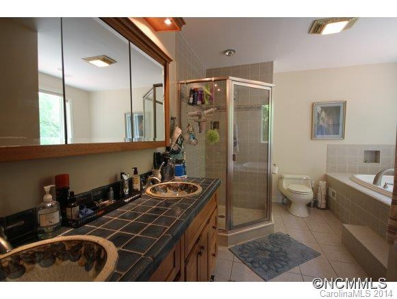 33 E Avon Parkway - Photo 10