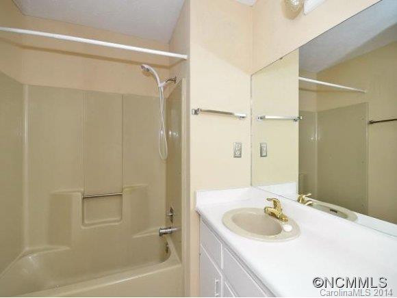 26 PEBBLEBROOK STREET - Photo 11