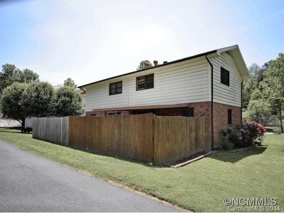 26 PEBBLEBROOK STREET - Photo 14