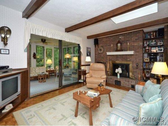 201 CAMELLIA WAY - Photo 9