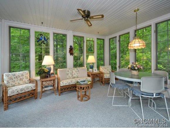 201 CAMELLIA WAY - Photo 10