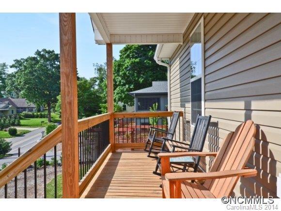 146 Elkwood Avenue - Photo 2
