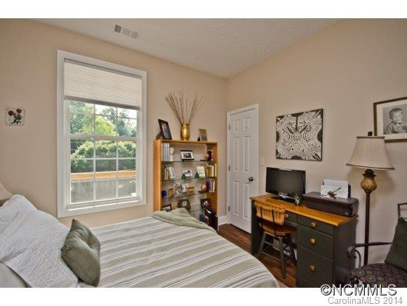 146 Elkwood Avenue - Photo 10
