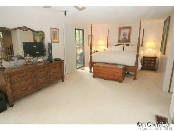 61 West Lake View Drive - Photo 13