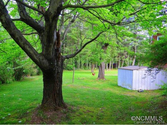 212 Ewbank Drive - Photo 12