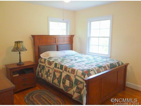 212 Ewbank Drive - Photo 8