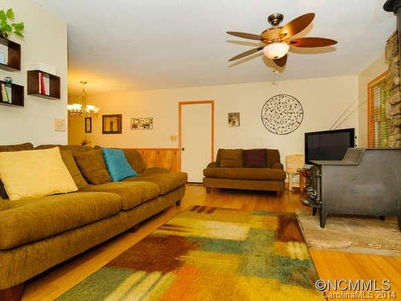 62 Wildwood Cir - Photo 4