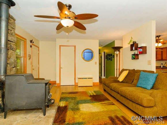 62 Wildwood Cir - Photo 6