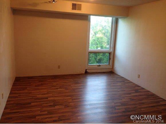 647 Town Mountain Rd. Unit 303 - Photo 11