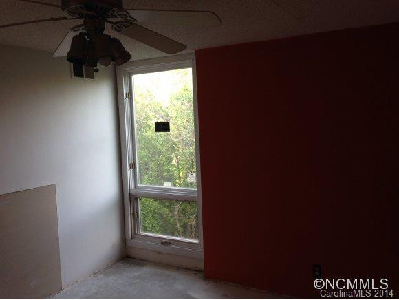 647 Town Mountain Rd. Unit 303 - Photo 12