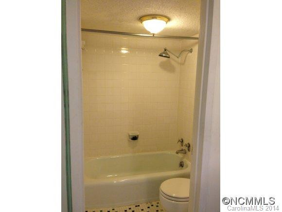 647 Town Mountain Rd. Unit 303 - Photo 10