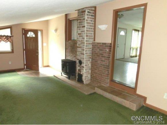 115 Beechtree Dr - Photo 2
