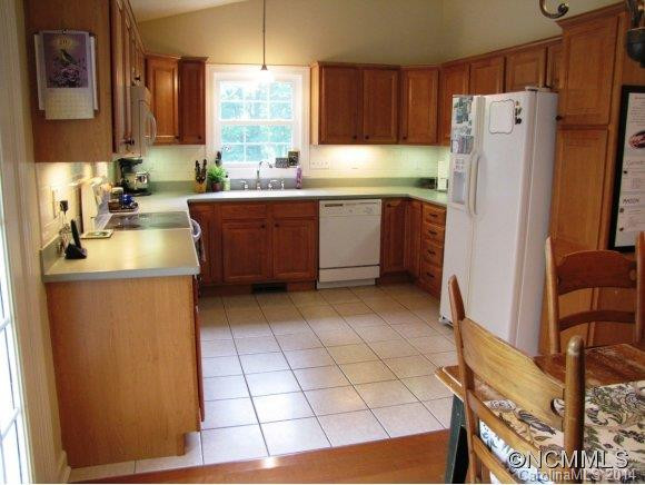 55 Greg Ct. - Photo 7