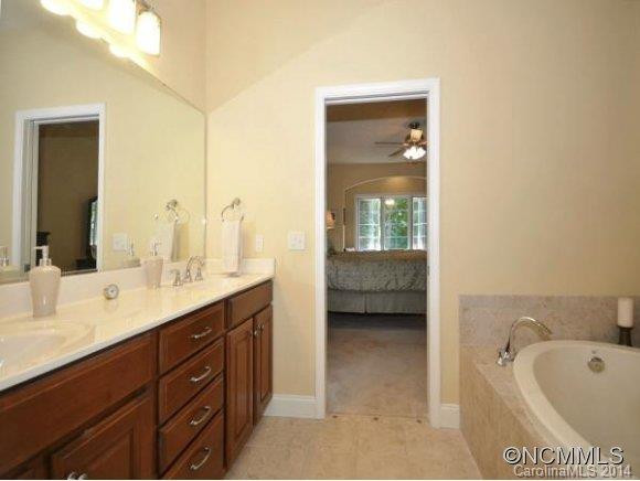 139 DEEP VALLEY LANE - Photo 11