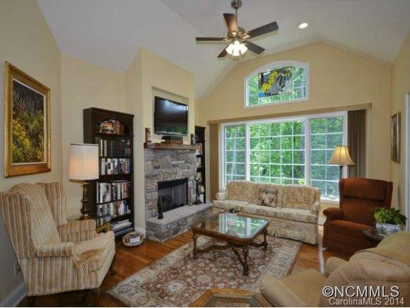 139 DEEP VALLEY LANE - Photo 4