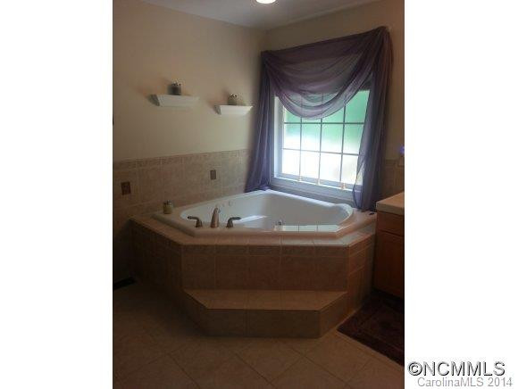 66 Quiet Woods Drive - Photo 18