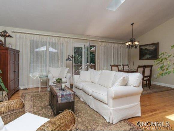 394 RACQUET CLUB ROAD - Photo 7