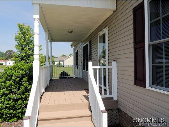 330 Beechnut Drive - Photo 2