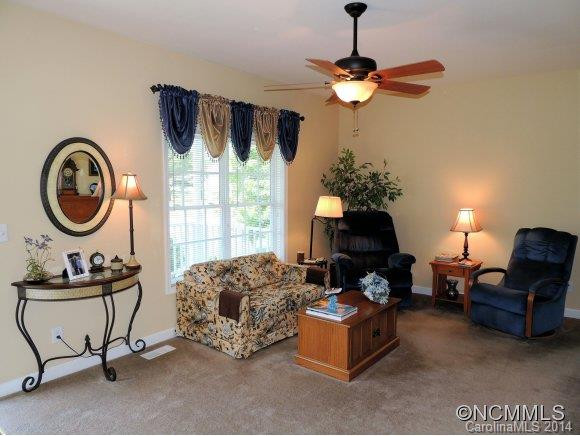 330 Beechnut Drive - Photo 4