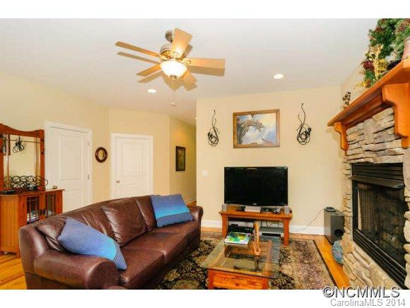 13 Northview - Photo 4
