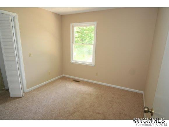 8 Oakshire - Photo 13
