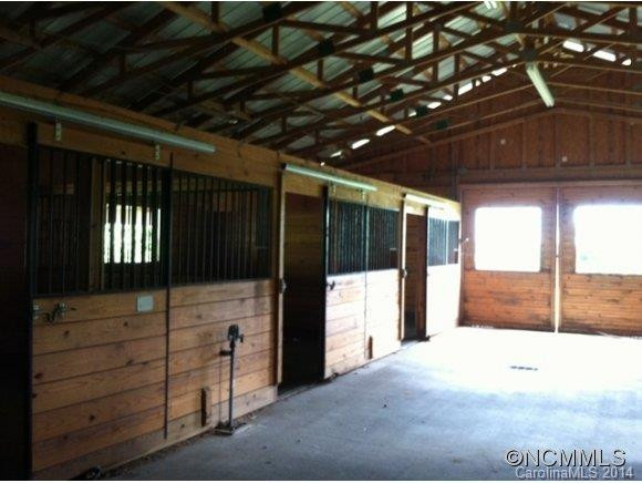 300 Barclay Road - Photo 22