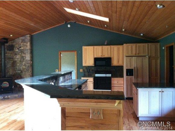 300 Barclay Road - Photo 6