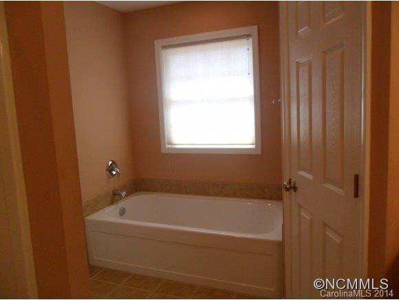 21 Campbell Street - Photo 11