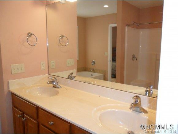 21 Campbell Street - Photo 12