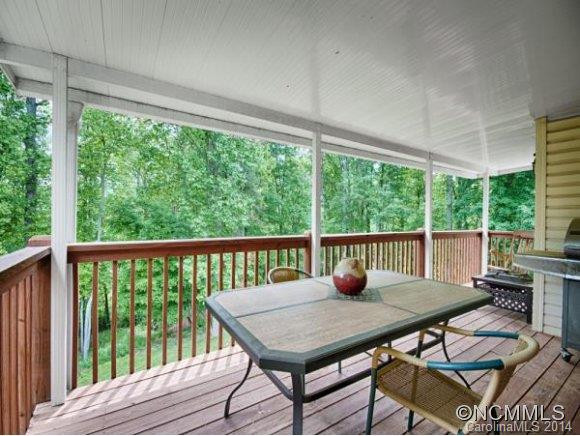 10 ST MARYS LANE - Photo 4