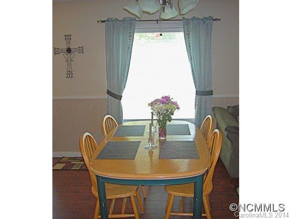 142 S WOODCREST - Photo 5