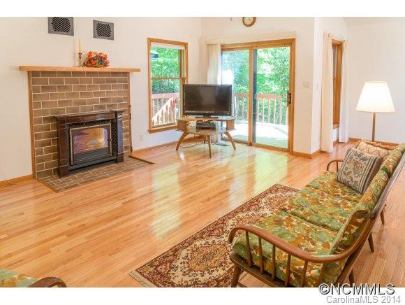 163 Woodburn Drive - Photo 4