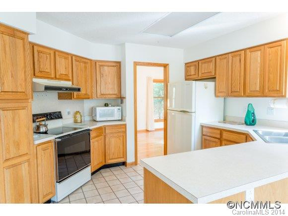 163 Woodburn Drive - Photo 7