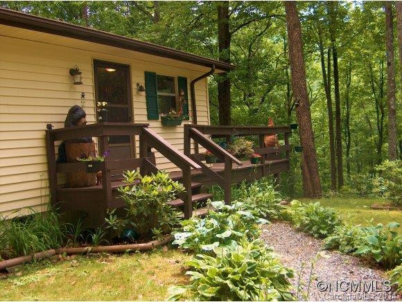 194 Mountain Laurel Road - Photo 2