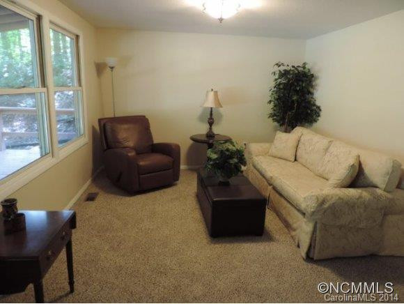 76 Highlands Loop - Photo 8