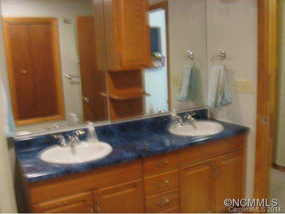 128 Birch Springs Road - Photo 11