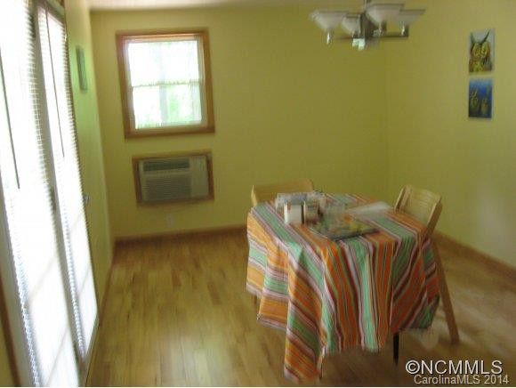 128 Birch Springs Road - Photo 4