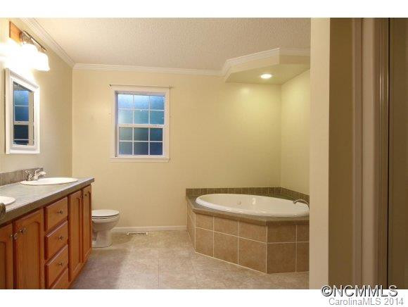 33 Slick Rock Road - Photo 7