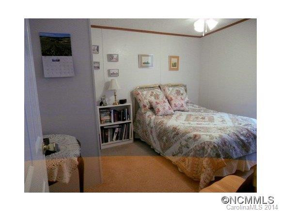 312 Forsythia Court - Photo 12