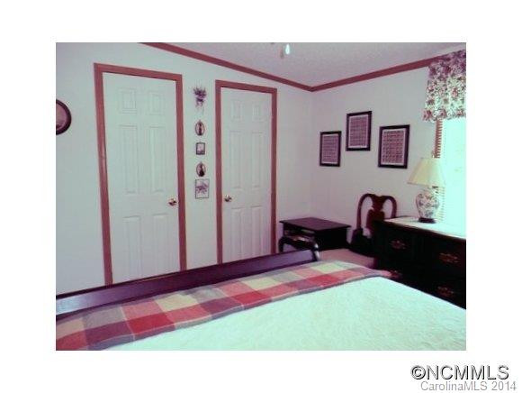 312 Forsythia Court - Photo 16