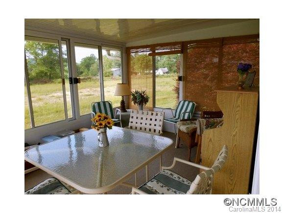 312 Forsythia Court - Photo 9