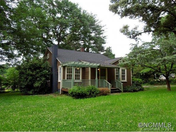 157 Edwards St - Photo 2