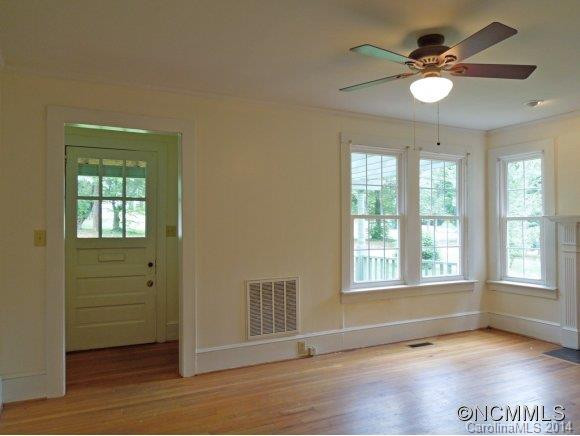 157 Edwards St - Photo 18