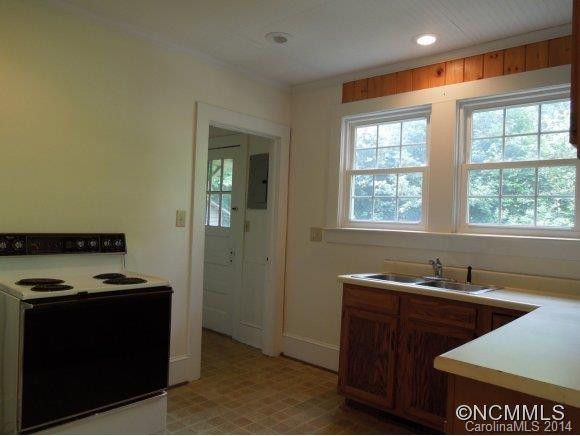 157 Edwards St - Photo 7