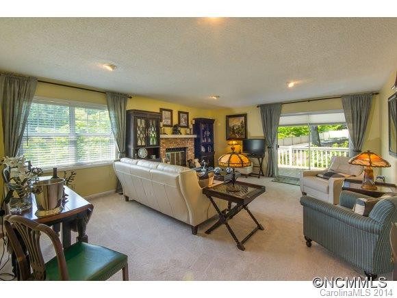 508 Belvidere Court - Photo 14